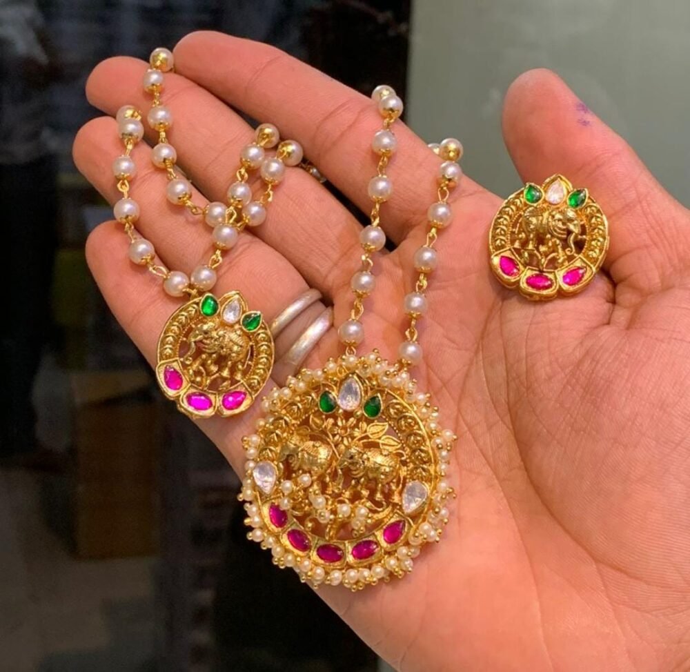 Premium pearl set